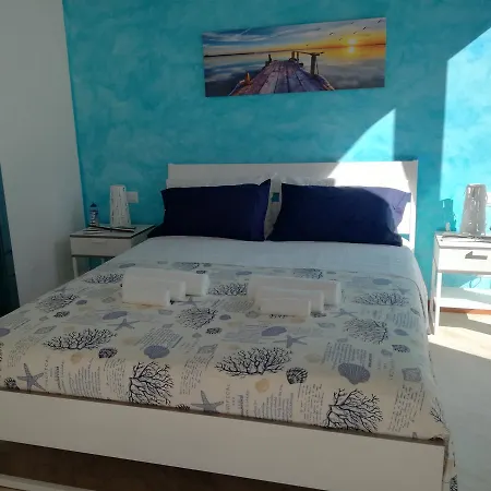 Bed & Breakfast Borgo Marino *