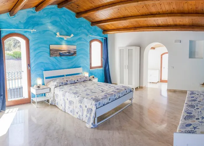 Borgo Marino * Чефалу